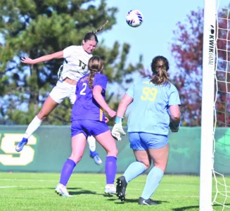 Tough way to open: Wildcat women host top 2 teams to start GLIAC campaign